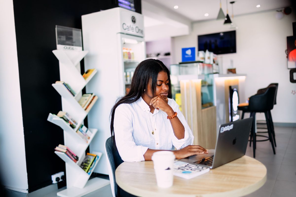 SME owner optimising her Google Business Profile with Africa 118